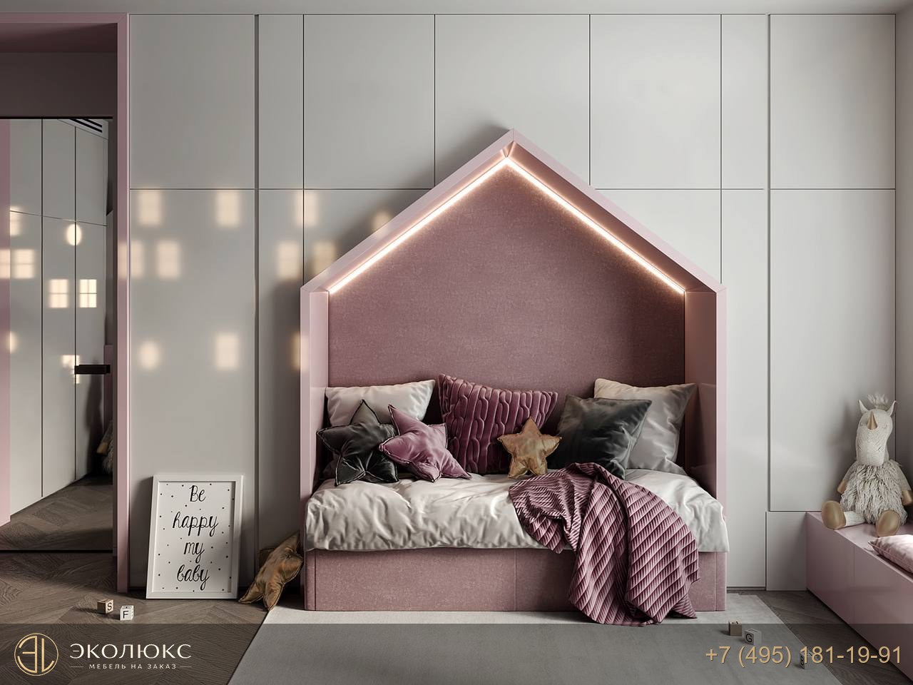 Детское рабочее место в стиле сканди с розовой столешницей фото 3